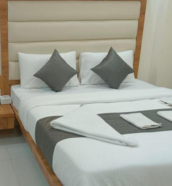 Sun Inn Residency , Наві-Мумбаї Екстер'єр фото